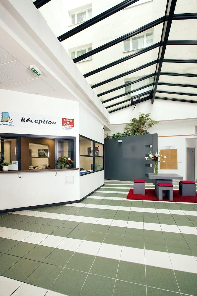 Sejours & Affaires Rennes De Bretagne Aparthotel Екстериор снимка